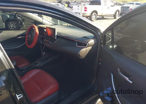 2020 Toyota Corolla Se z USA, uszkodzony, nr VIN 5YFS4RCE2LP031513